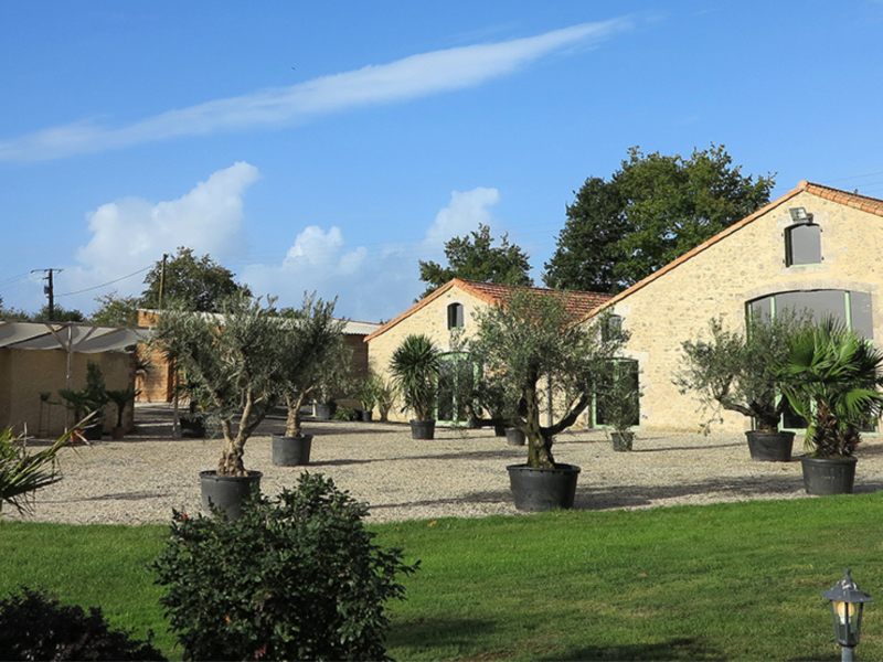 Salle de réception et gîte "Le Logis des Fougères"